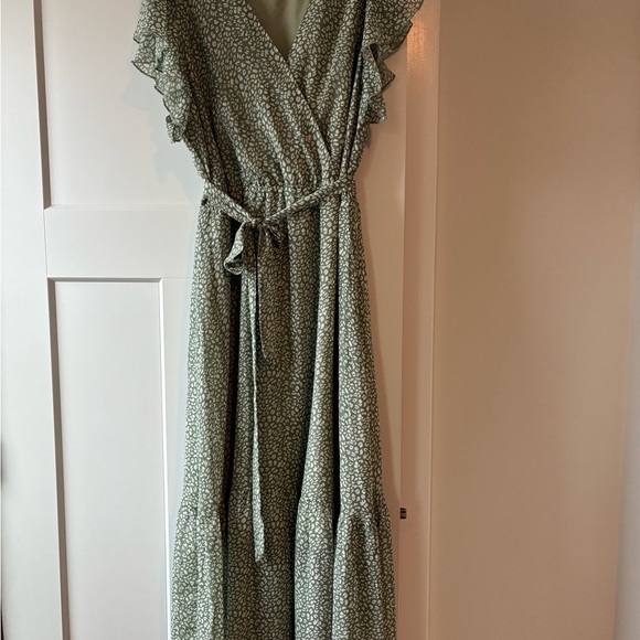 Lot of 4 Midi or Maxi Dresses (if petite) - Picture 3 of 7